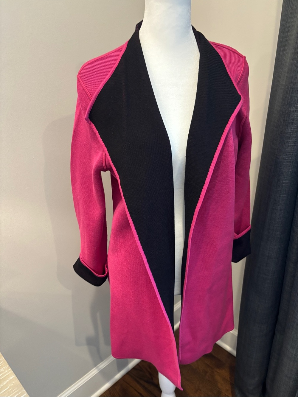 Sigrid Olsen Hot Pink Open-Front knit jacket with Black Lapel